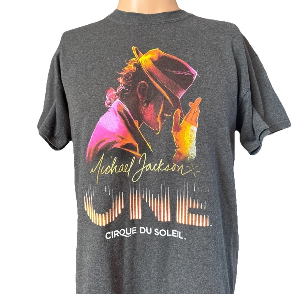 Michael Jackson ONE Cirque Du Soleil Gray Graphic Shirt Size Medium Mens